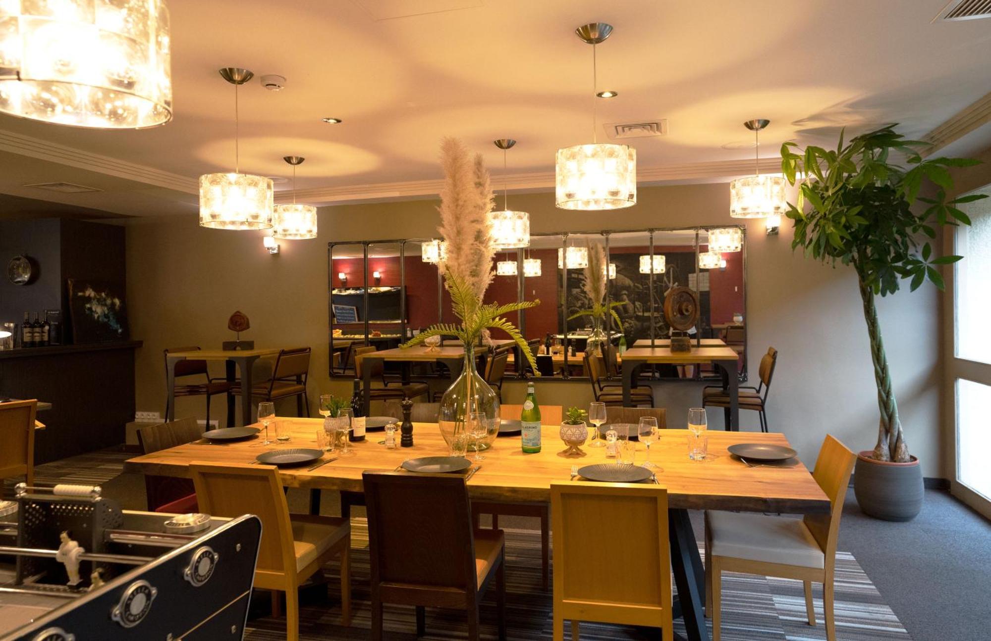 Best Western L'Atelier 117 Maubeuge Bagian luar foto