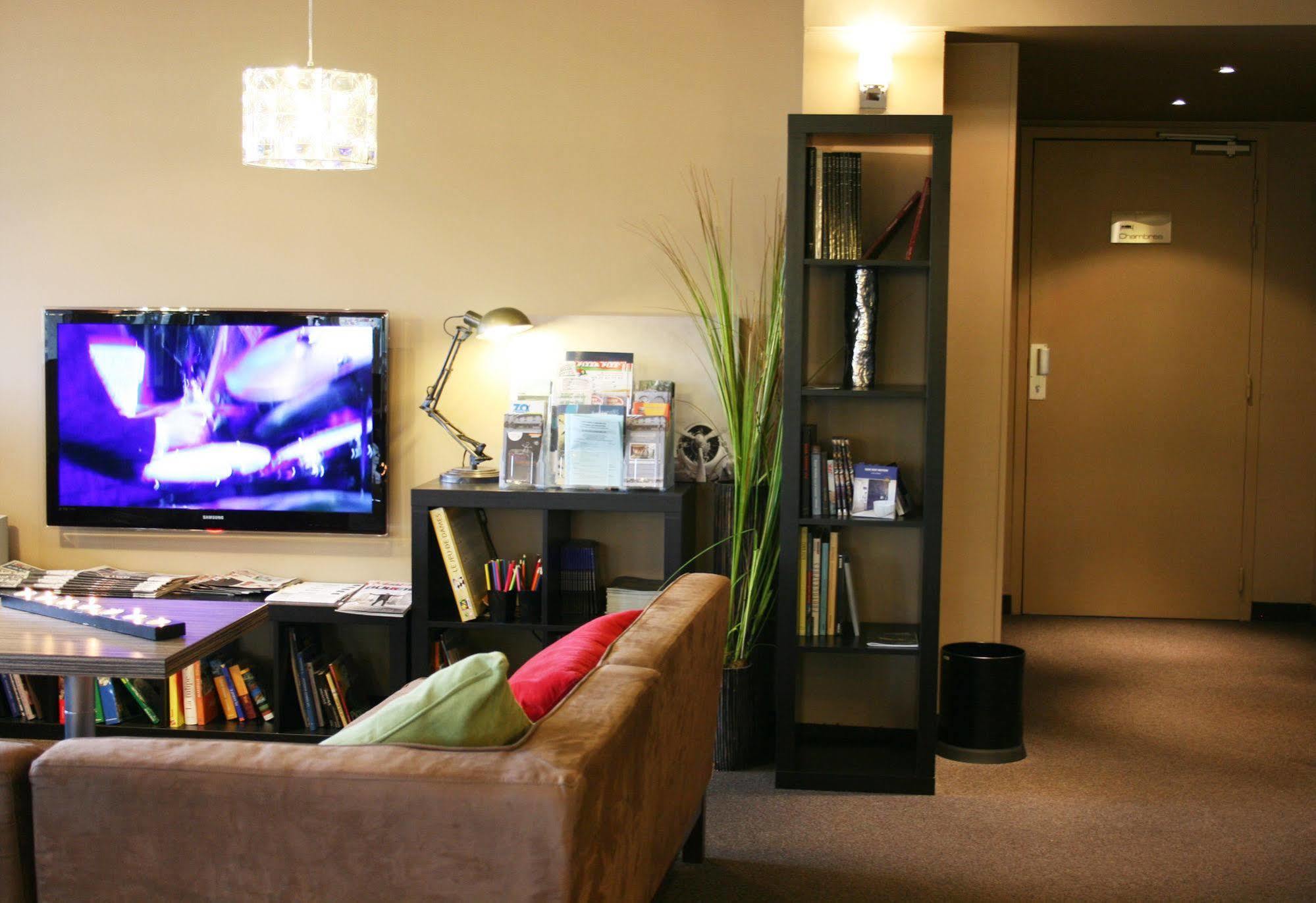 Best Western L'Atelier 117 Maubeuge Bagian luar foto